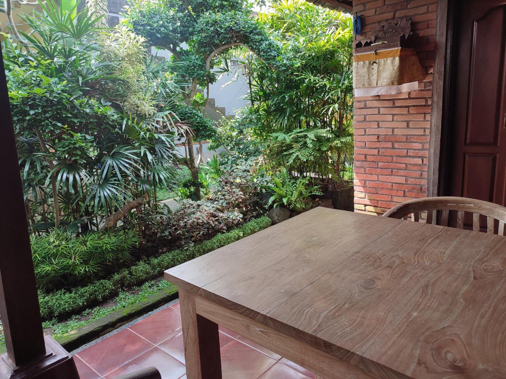 Bhuana Shanti Homestay Ubud Szoba fotó